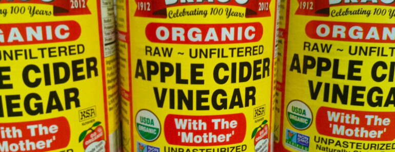 5 Forgotten Things Your Grandma Did With Apple Cider Vinegar